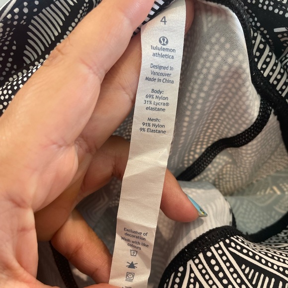 Lululemon Pace rival crop size 4 - Picture 2 of 3